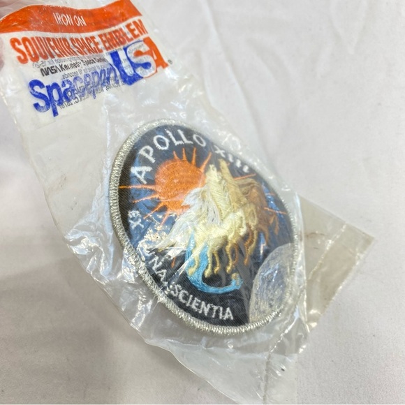Apollo XIII Ex Luna, Scientia Vintage Souvenir NASA Kennedy Space Center Patch - Picture 3 of 5